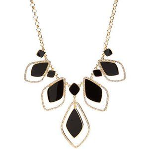 Crown & Ivy™Quatrefoil Blk Tear Drop Shape Accents